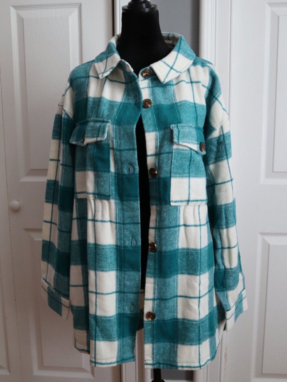 Serra Teal Green & White Plaid Flannel Shacket Jacket Women's Sz L Cozycore Fall